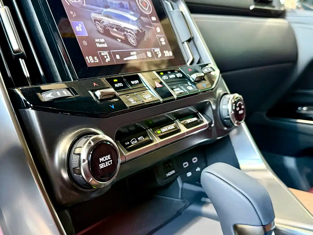 Lexus LX 2026 — фото 12