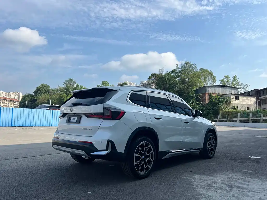 BMW X1 2023