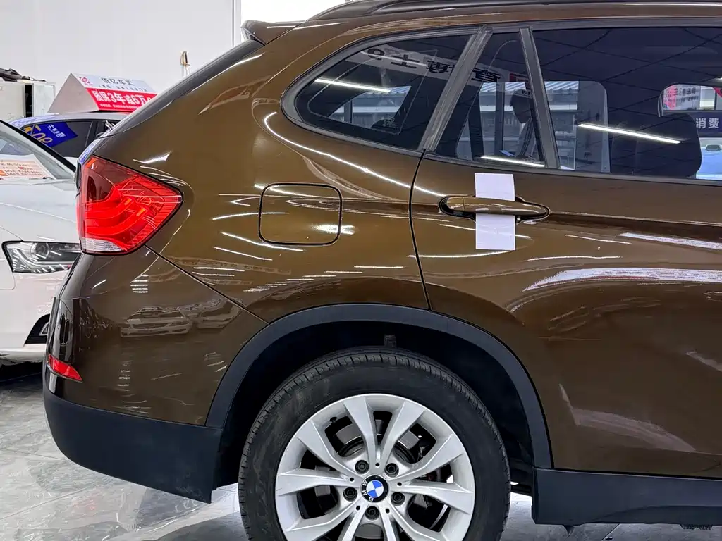 BMW X1 2014 — фото 4
