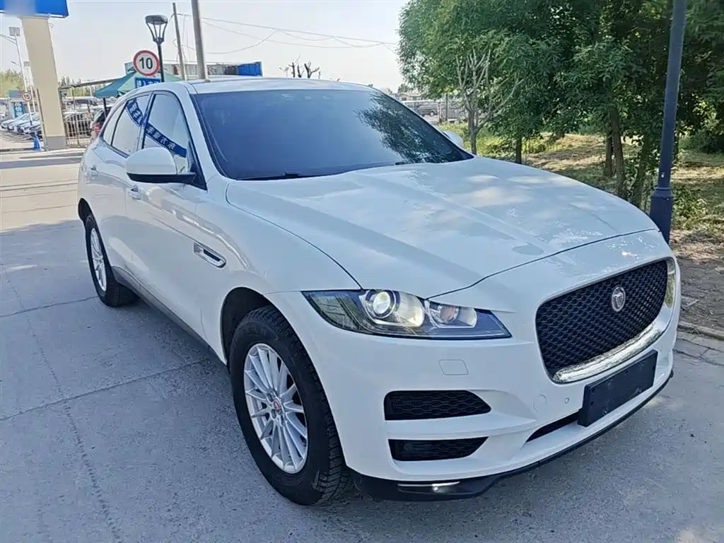 Jaguar F-PACE 2018 — фото 4