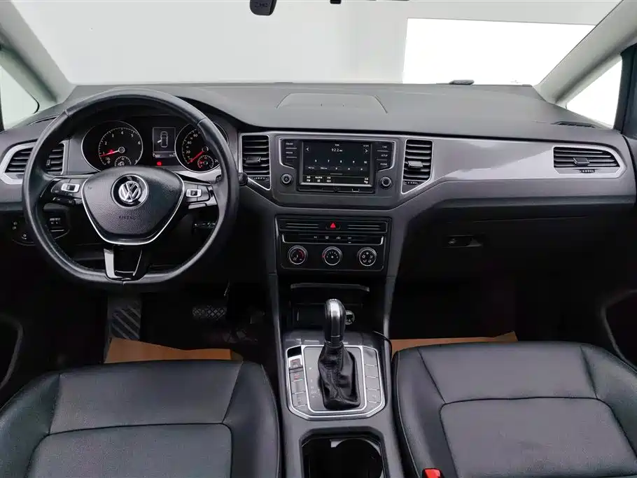 Volkswagen Golf Sportsvan 2017 — фото 12