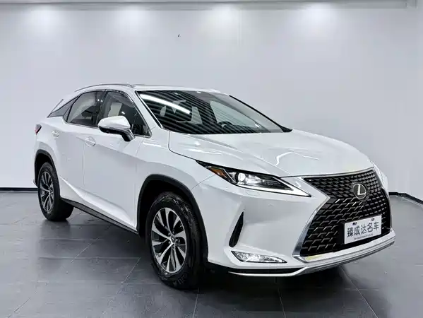 Lexus RX 2021