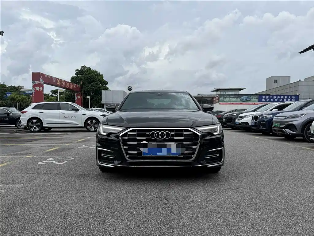 Audi A6L 2025