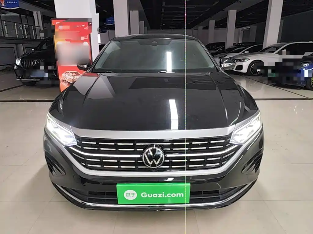 Volkswagen Passat 2023