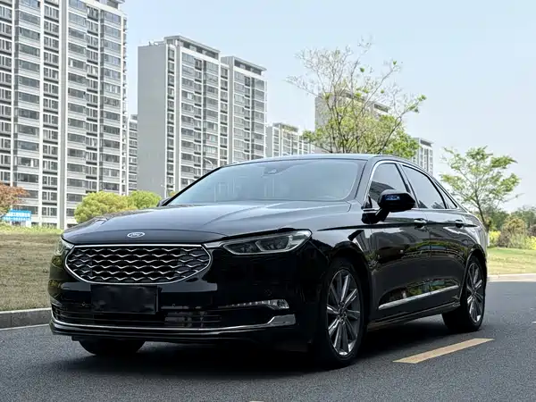 Ford Taurus 2019