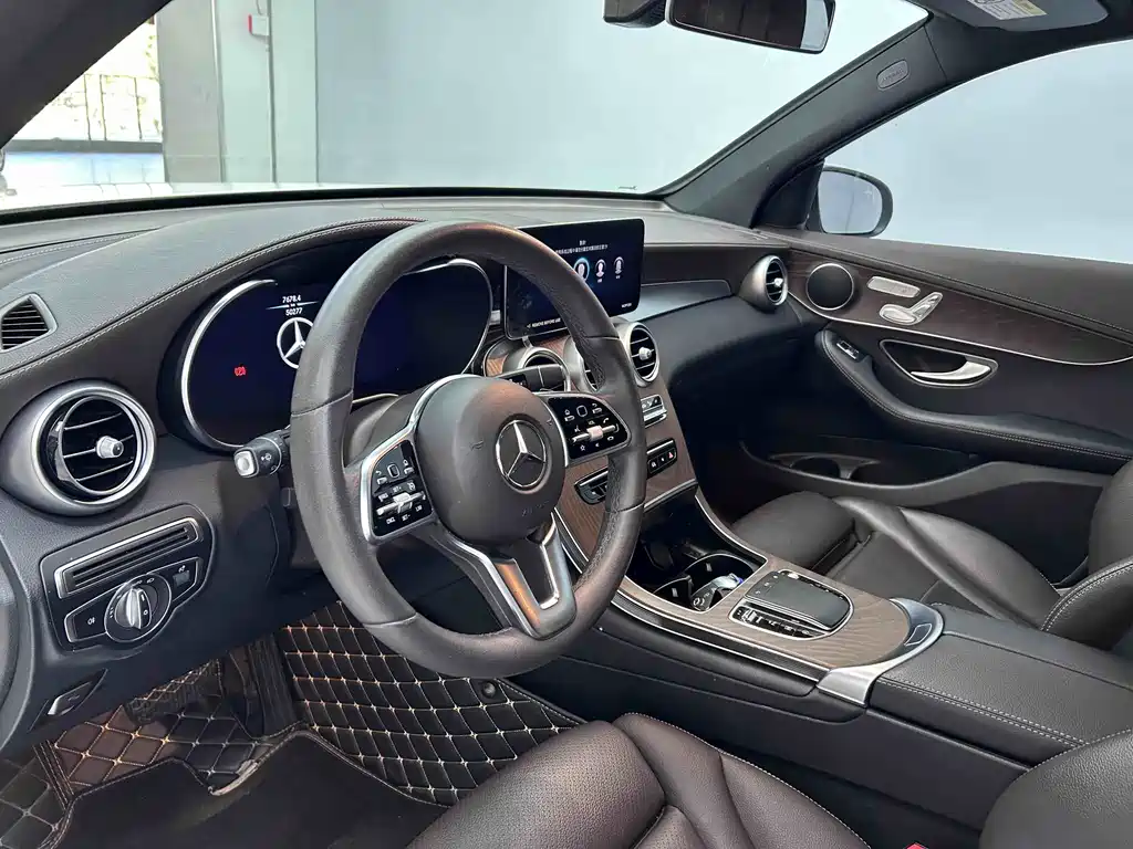 Mercedes-Benz GLC 2022 — фото 12