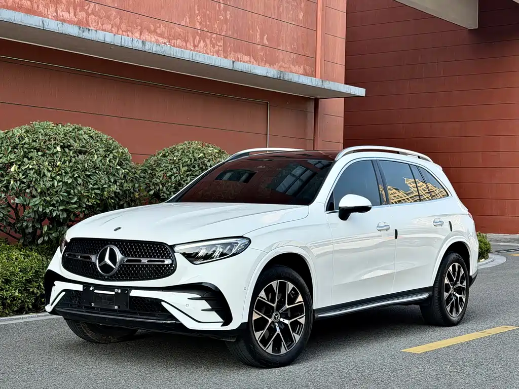 Mercedes-Benz GLC 2024