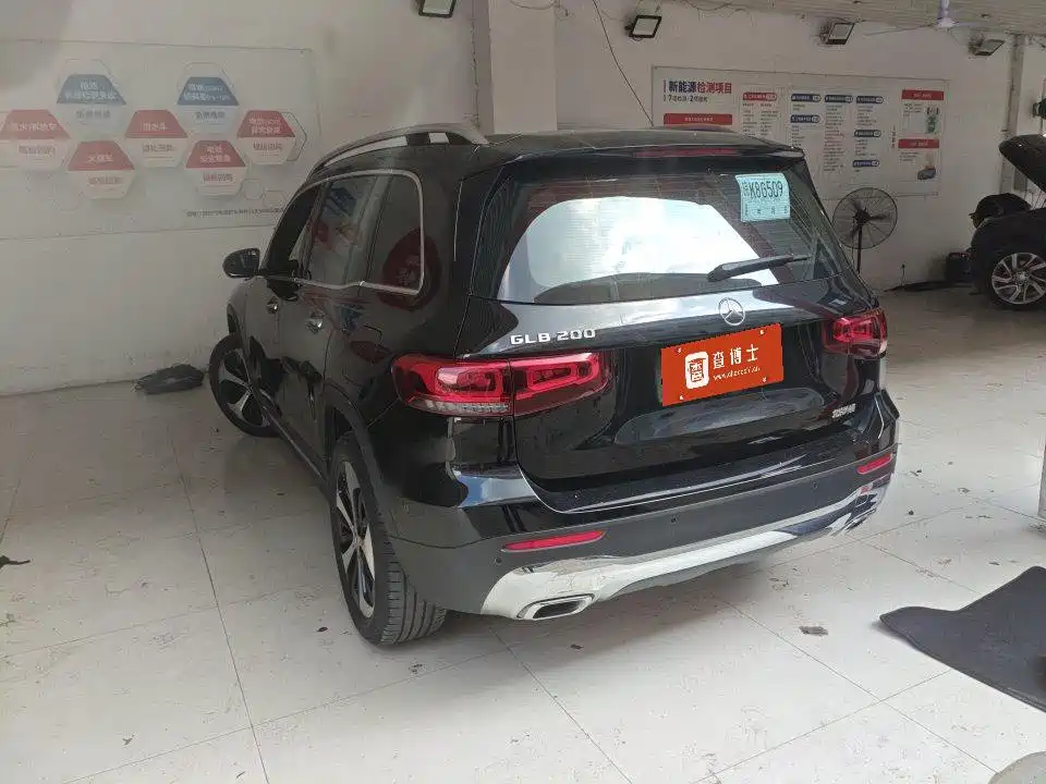 Mercedes-Benz GLB 2022