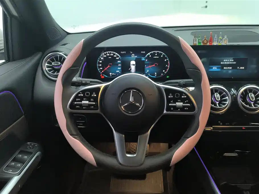 Mercedes-Benz GLB 2022 — фото 15