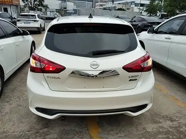 Nissan Tiida 2019