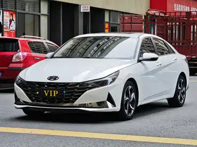 Hyundai Elantra 2023