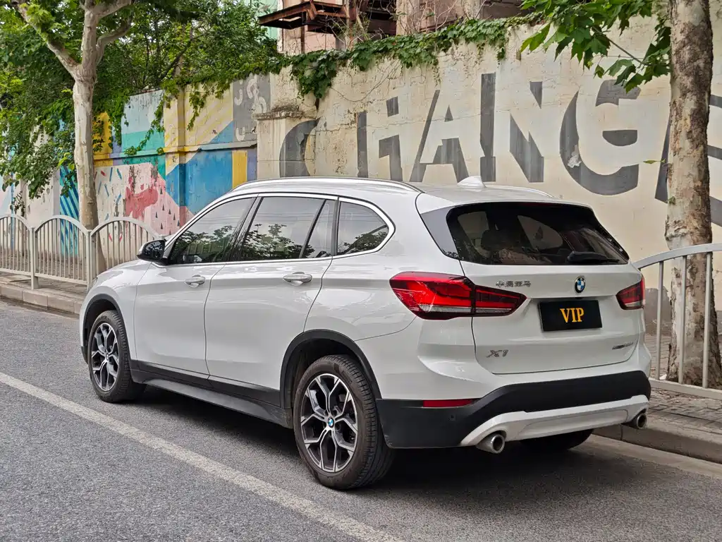 BMW X1 2022 — фото 5