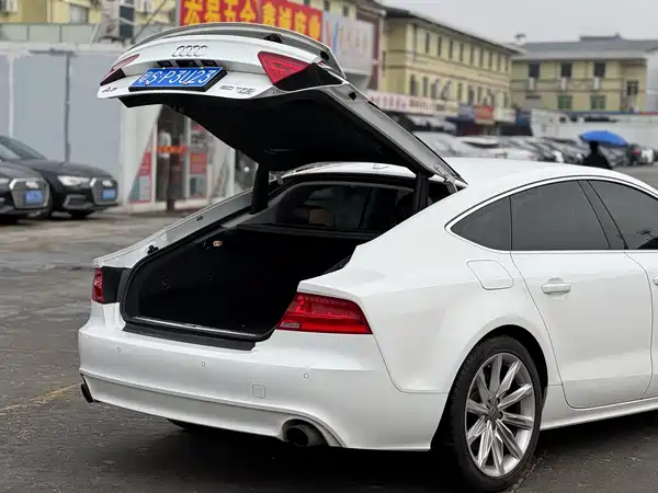 Audi A7 2014