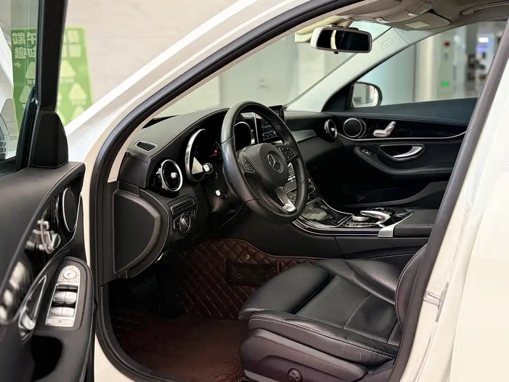 Mercedes-Benz C-Class 2017 — фото 8