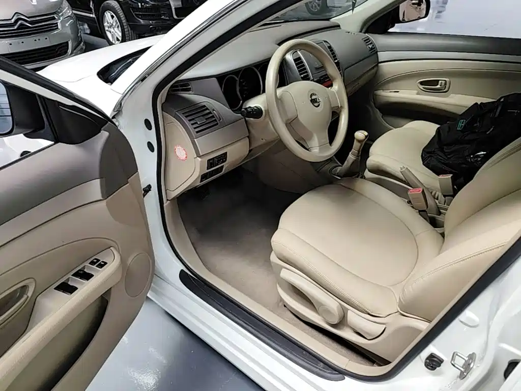 Nissan Sylphy 2016 — фото 23