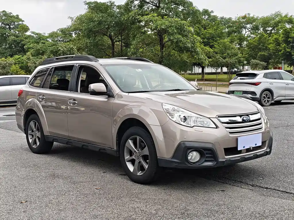 Subaru Outback 2014 — фото 3