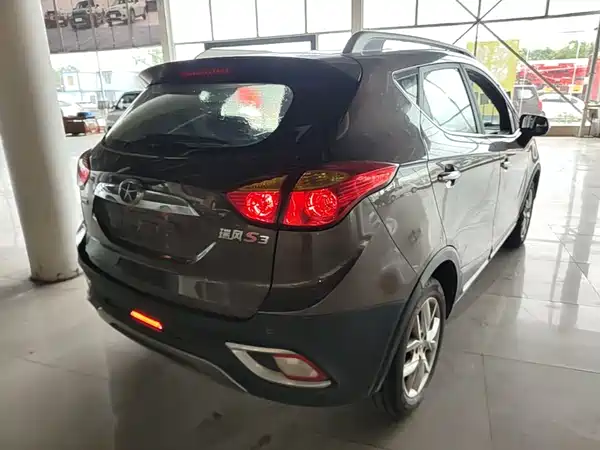 JMC Refine S3 2015