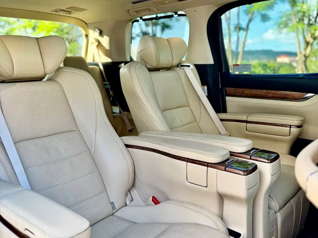 Toyota Alphard 2017