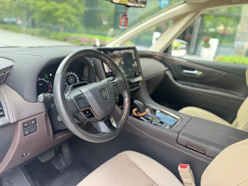 Toyota Vellfire 2023 — фото 4