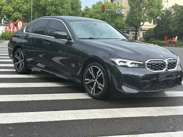 BMW 3 Series 2024