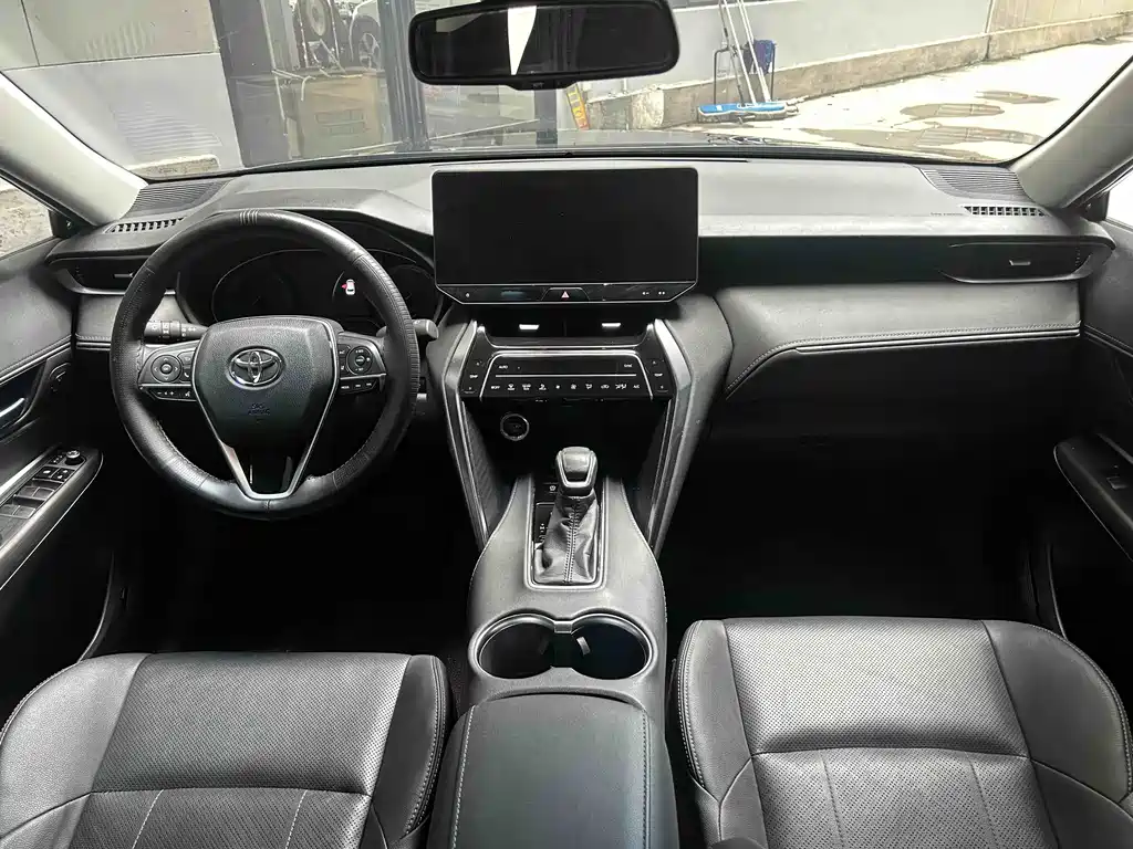 Toyota Harrier 2023 — фото 21