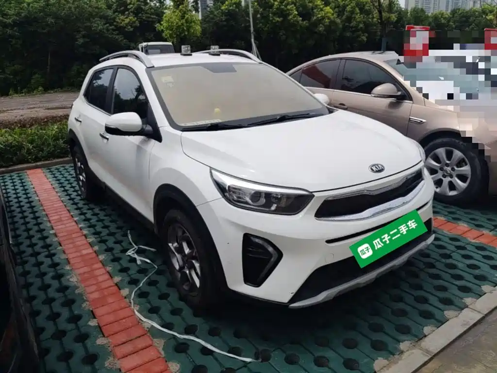 Kia KX1 2019