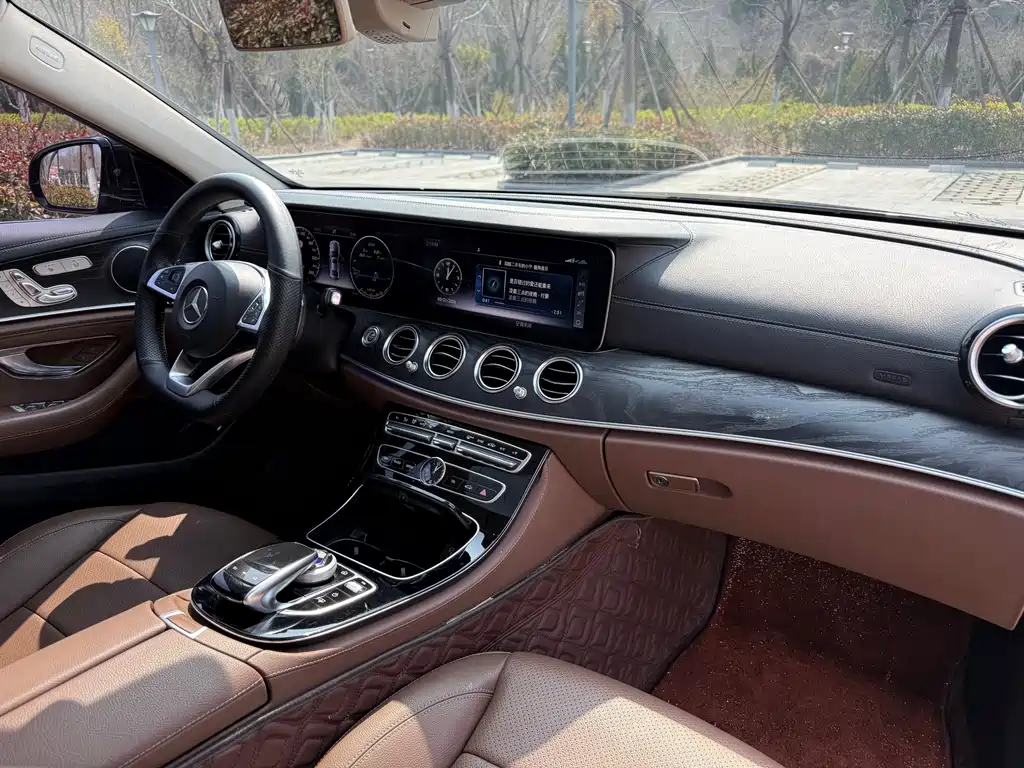 Mercedes-Benz E-Class 2017 — фото 9
