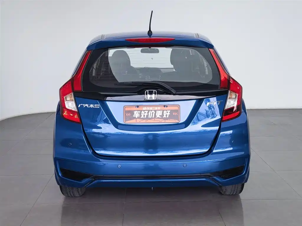 Honda Fit 2018 — фото 4