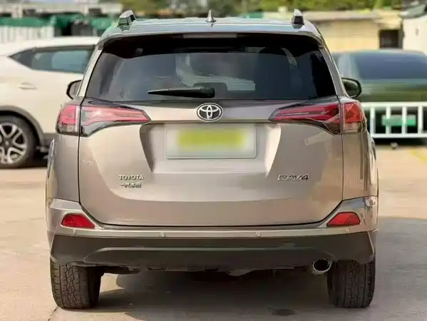 Toyota RAV4 2017