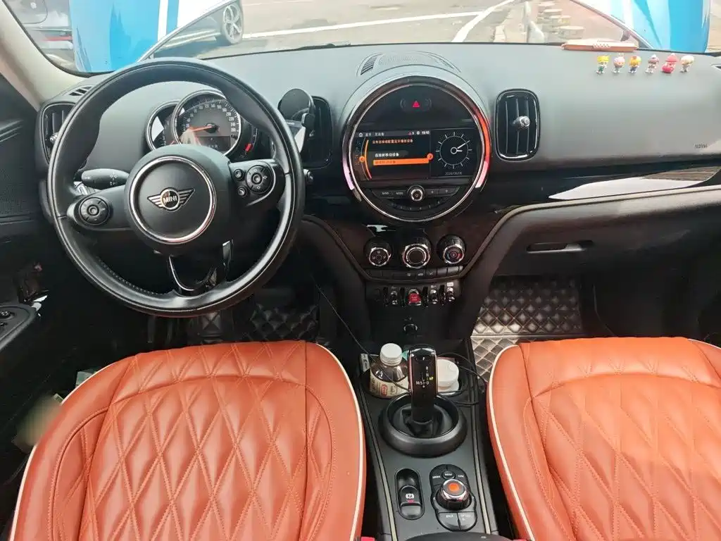 MINI Countryman 2019 — фото 13