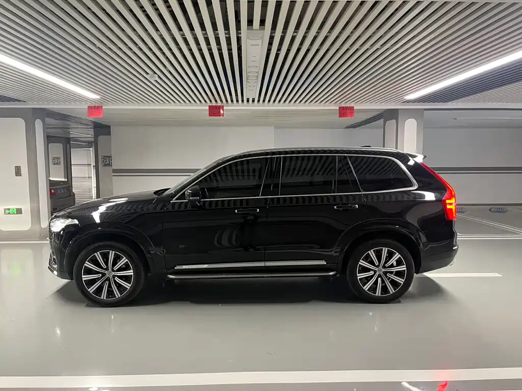 Volvo XC90 2020 — фото 26