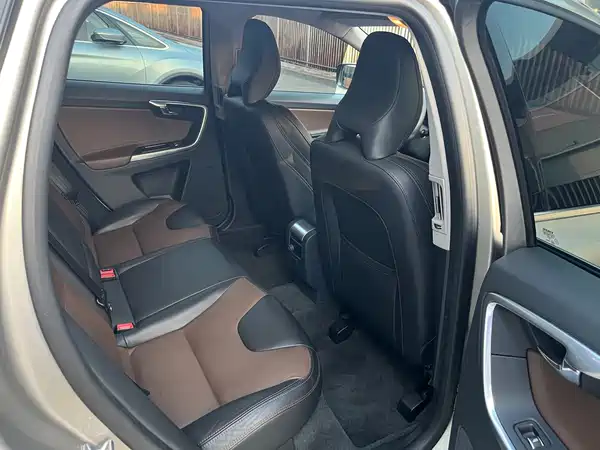 Volvo XC60 2016