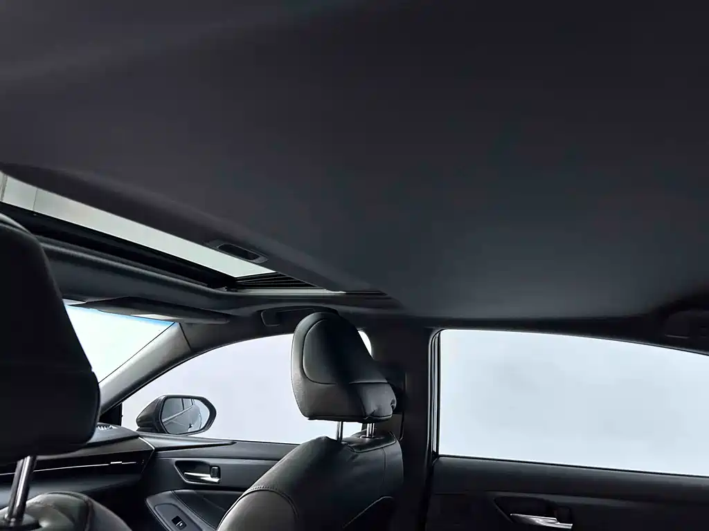 Toyota Avalon 2022 — фото 14