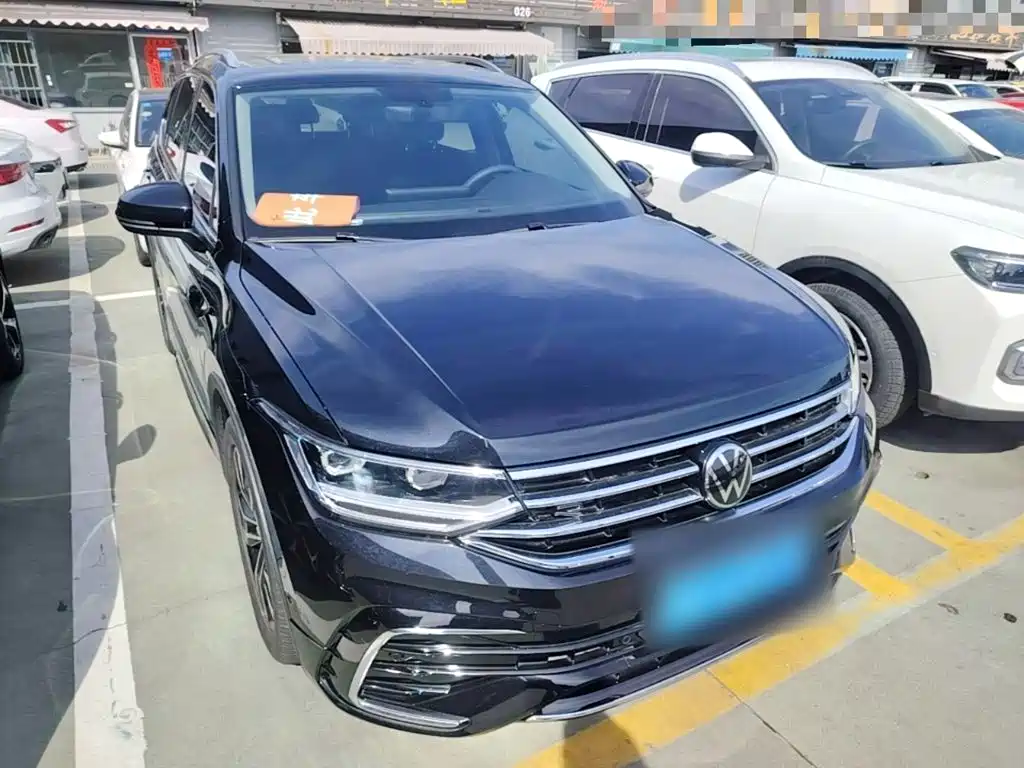 Volkswagen Tiguan L 2024 — фото 22