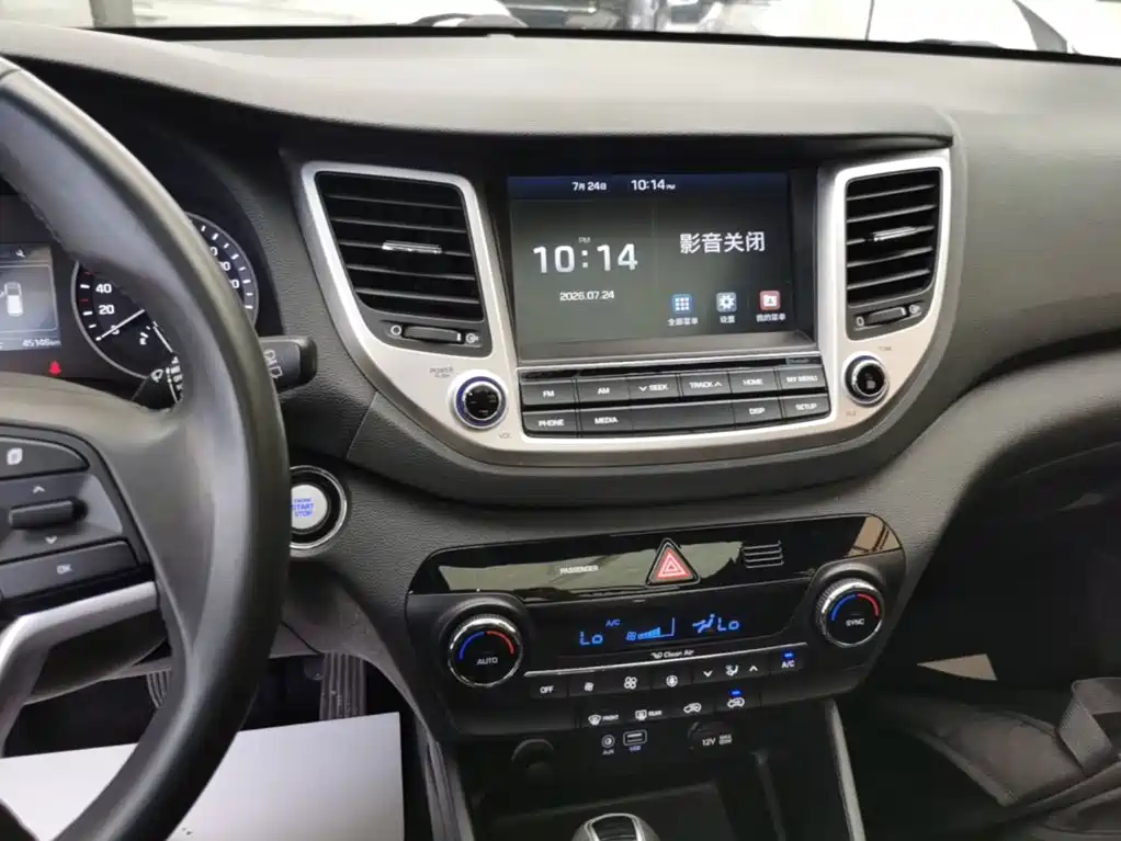 Hyundai Tucson 2018 — фото 13