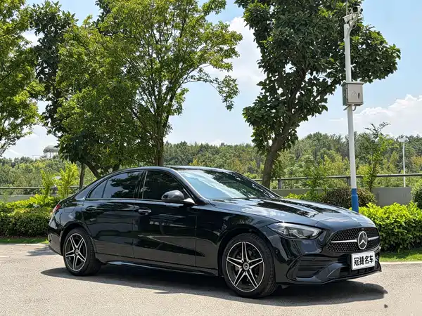 Mercedes-Benz C-Class 2023