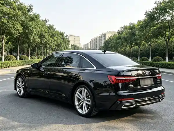 Audi A6L 2020