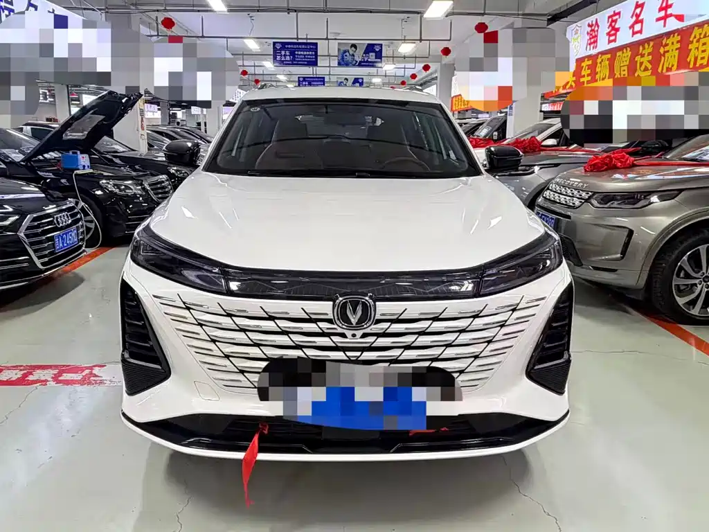 Changan CS75PLUS 2025 — фото 2