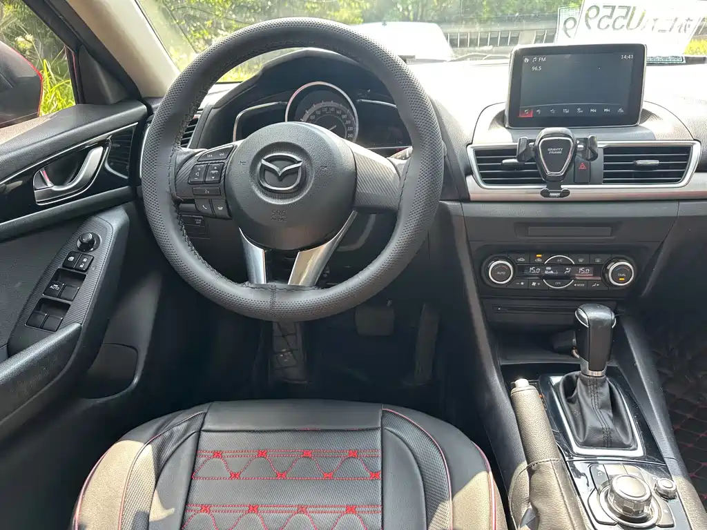 Mazda 3 Angkesela 2015 — фото 10