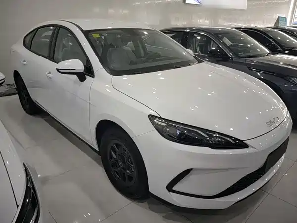 BYD Seal 05 DM-i 2026