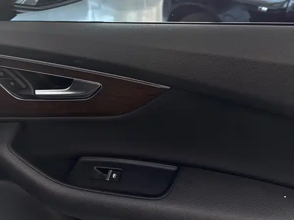 Audi Q7 2021