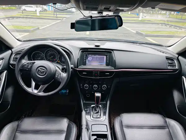 Mazda Atenza 2014