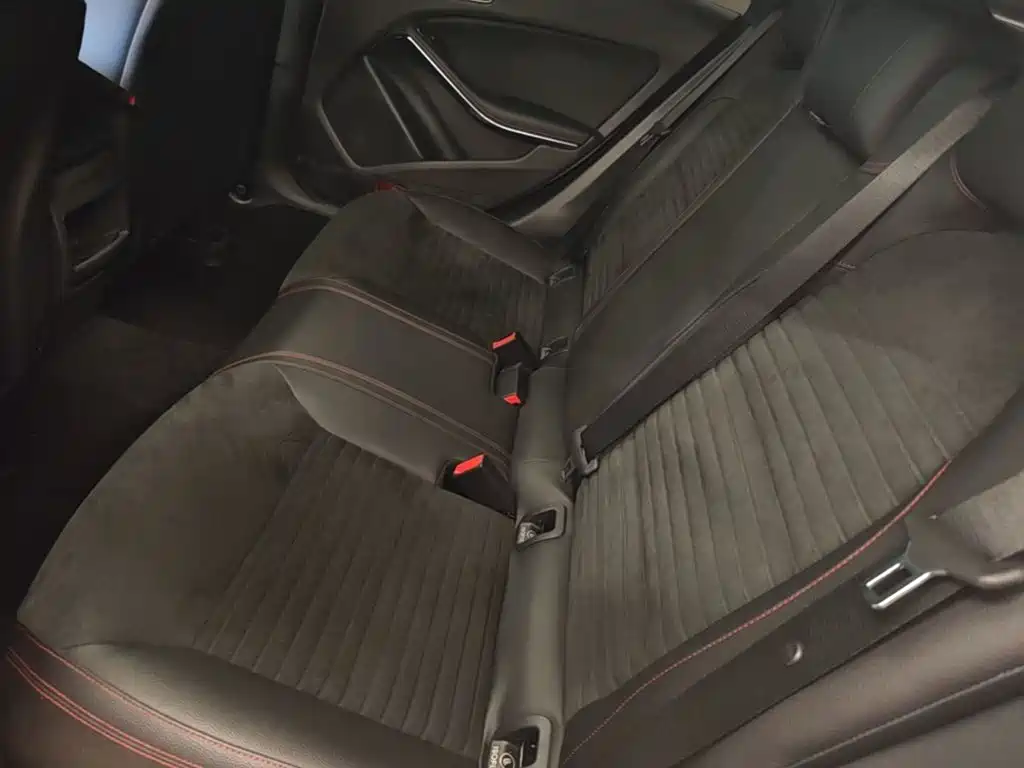 Mercedes-Benz CLA 2018 — фото 17