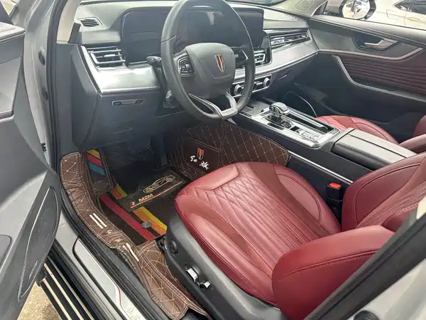 Hongqi HS5 2023
