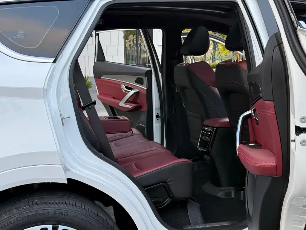 Jetour X70 PLUS 2022 — фото 13