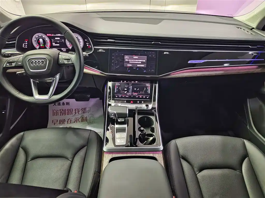 Audi Q7 2022 — фото 12