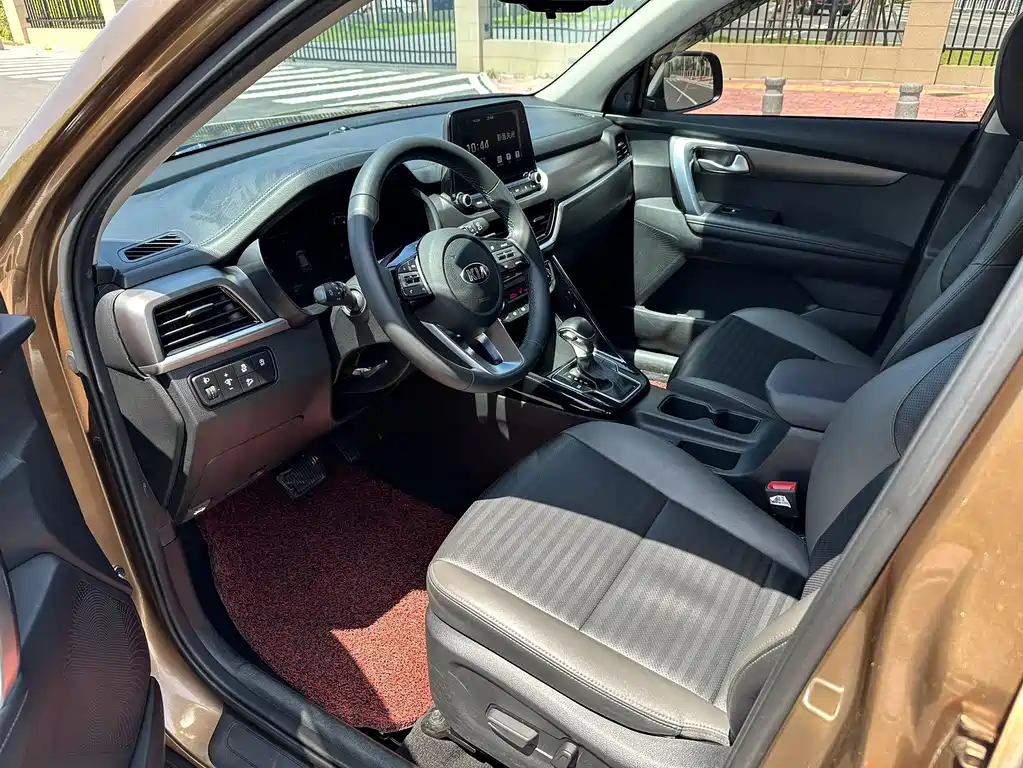 Kia Sportage 2018 — фото 4