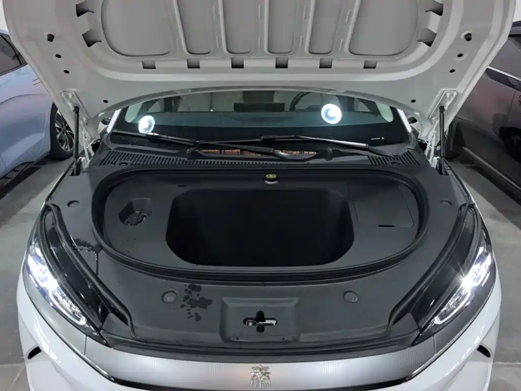 BYD Qin L 2025 — фото 20