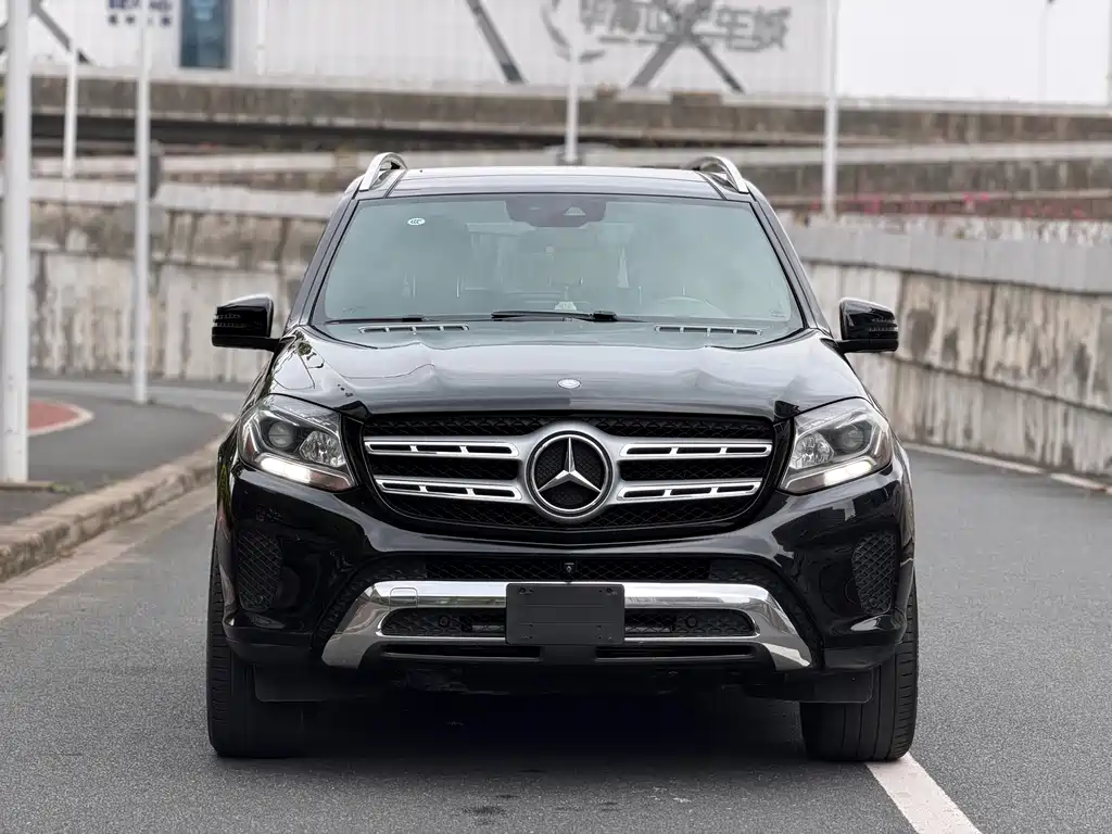 Mercedes-Benz GLS 2017 — фото 2