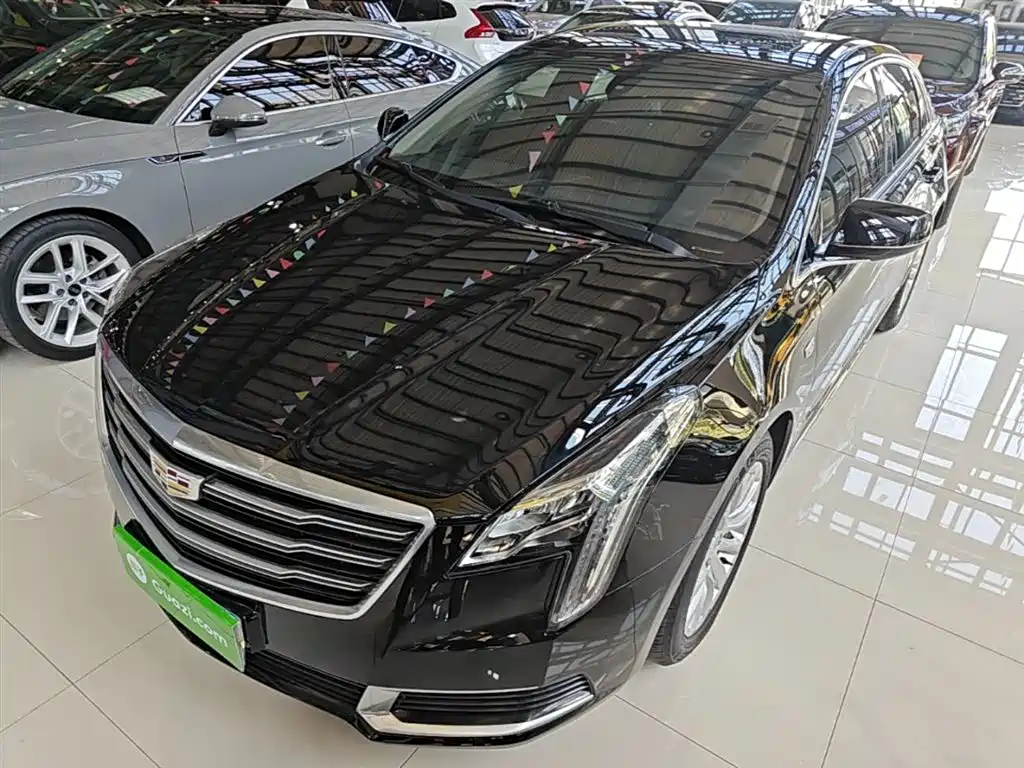 Cadillac XTS 2018 — фото 2
